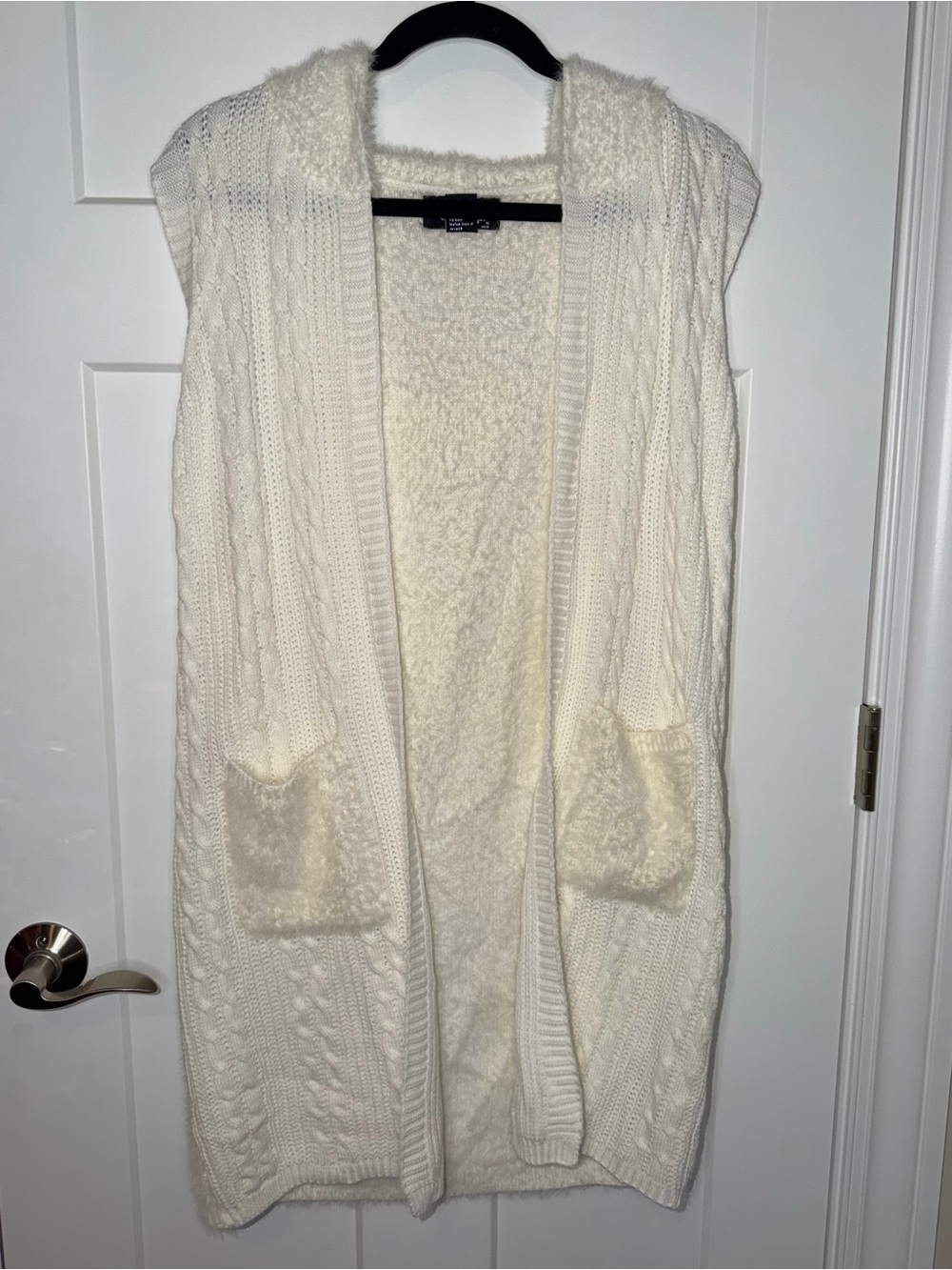 Oliver Ivory Fuzzy Knit Sweater Hooded Cardigan Vest